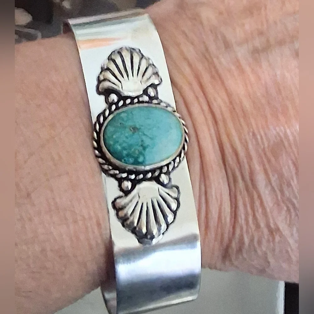 TURQUOISE CUFF BRACELET 7-7.5